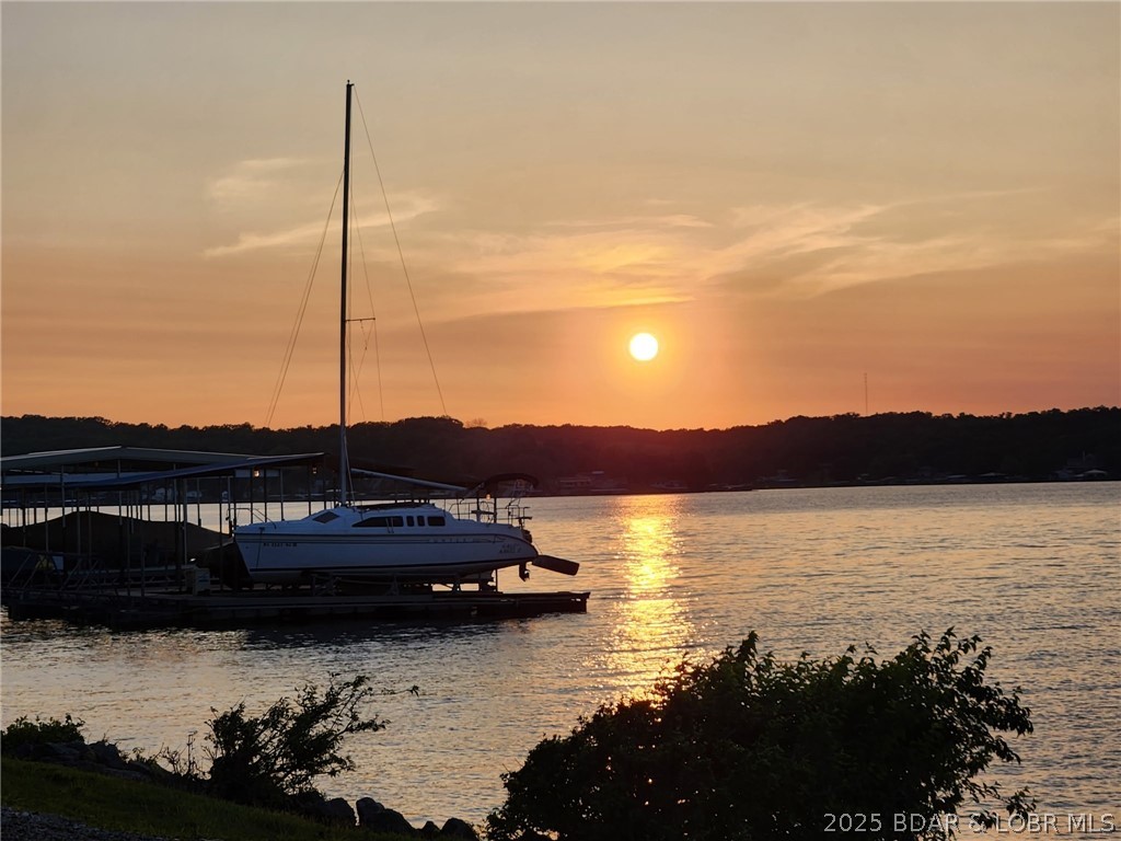 Tonys Point - Residential