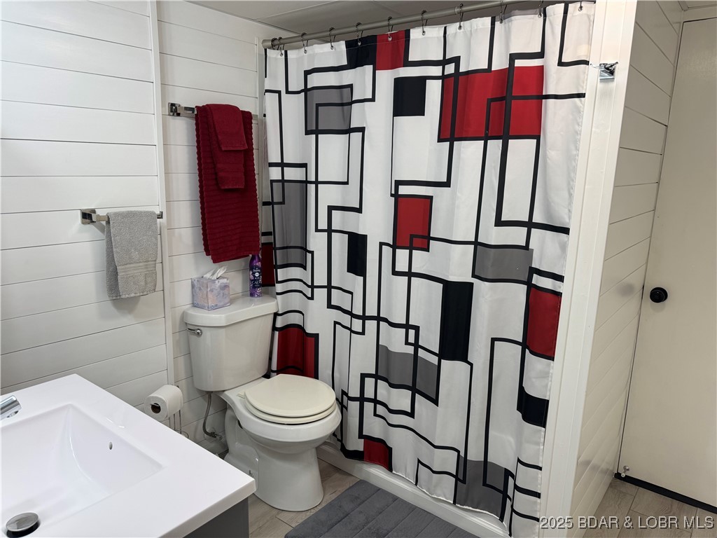 Tonys Point - Residential