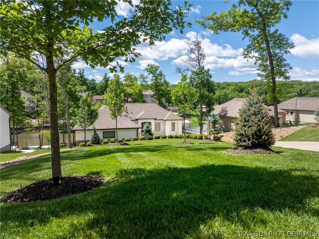 Porto Cima, Missouri 65049, United States, 4 Bedrooms Bedrooms, ,4 BathroomsBathrooms,Residential,Contingent,57952