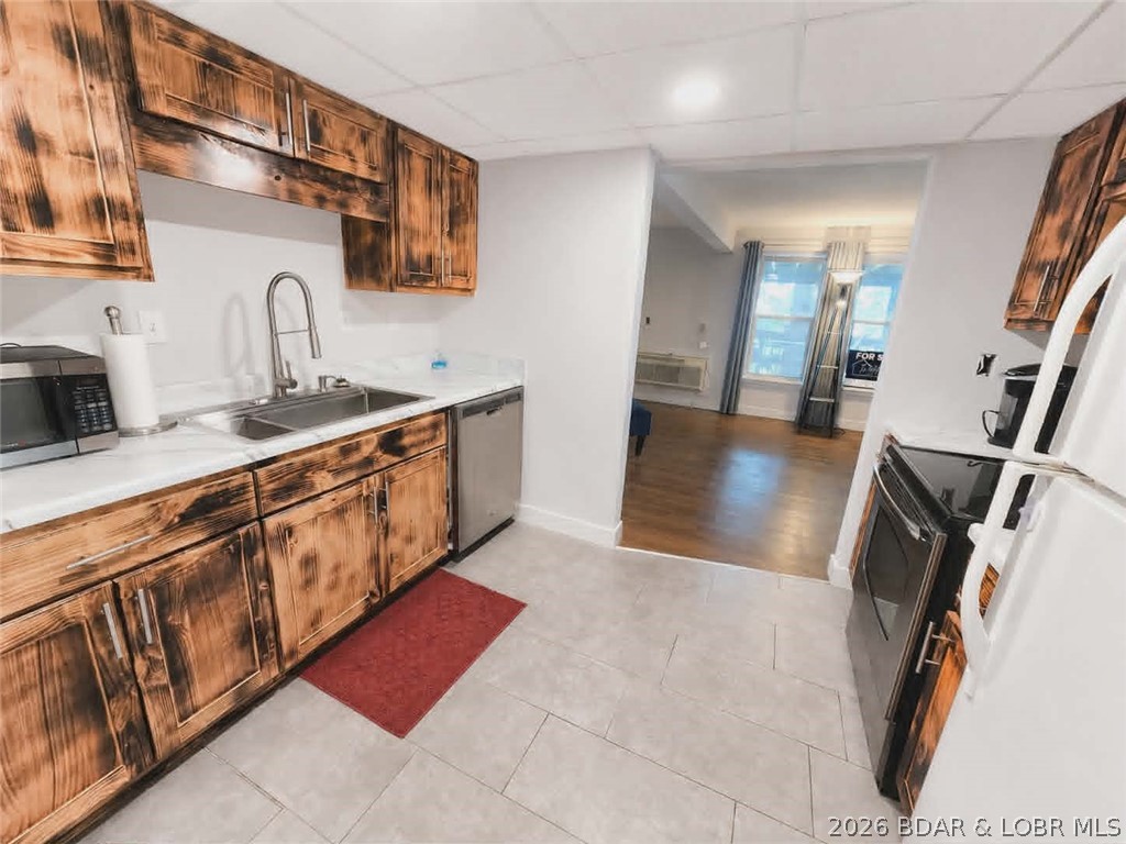 Port-O-Call Condominium - Residential