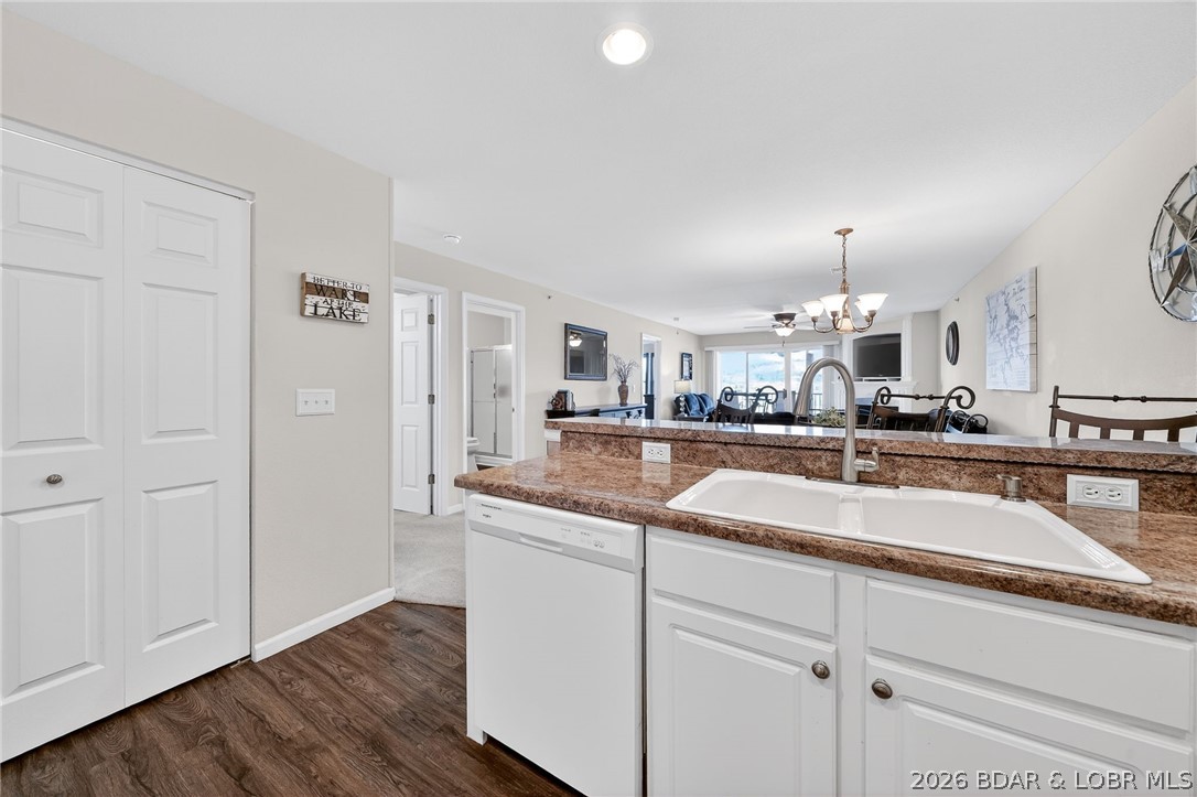 Cedar Heights Condominium - Residential