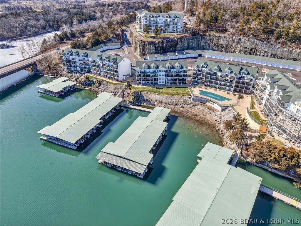 Cedar Heights Condominium - Residential