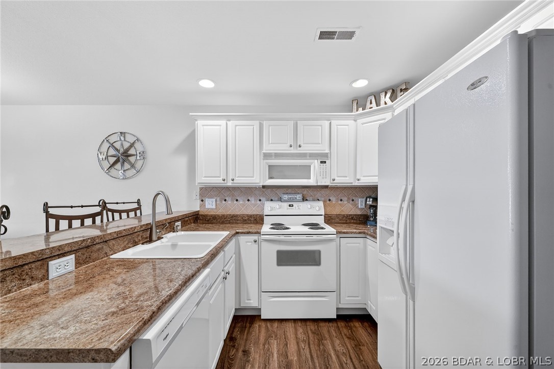 Cedar Heights Condominium - Residential