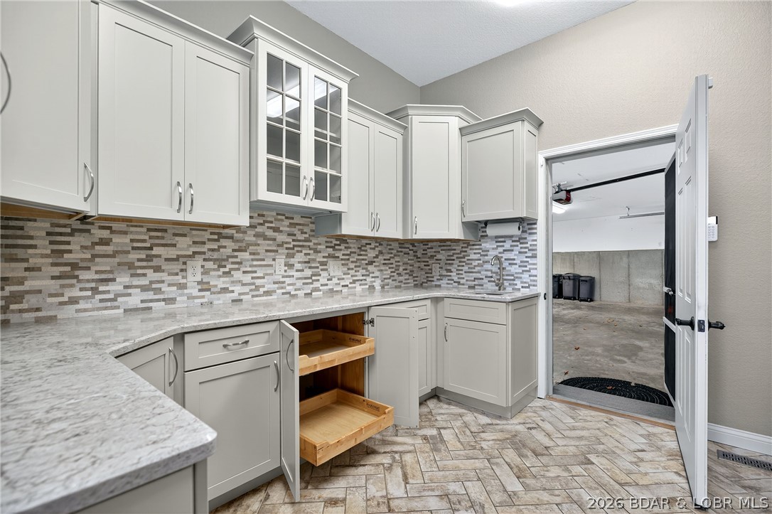 Cliff View - Residential