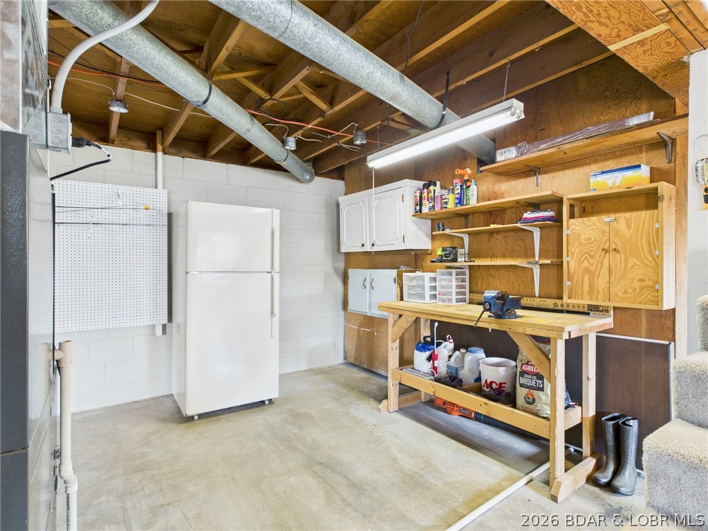 Snug Harbor - Residential