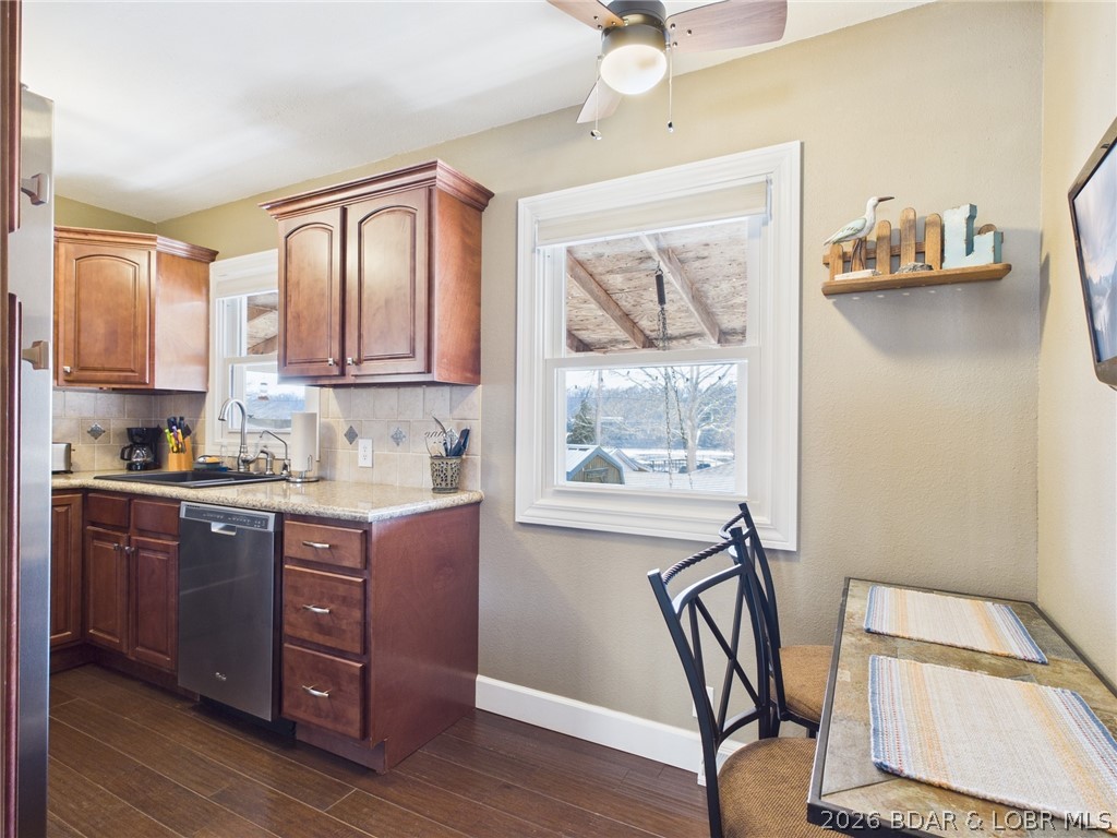 Snug Harbor - Residential