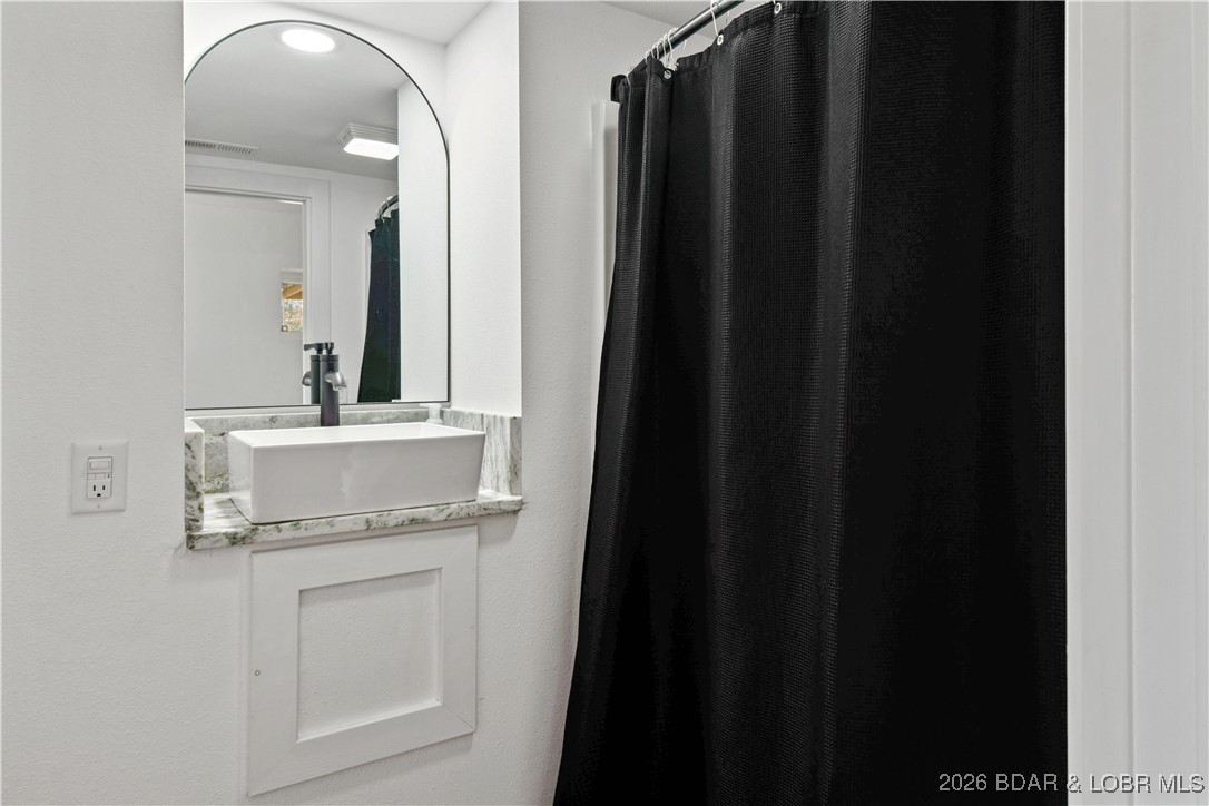 Horseshoe Bend #4 - Residential