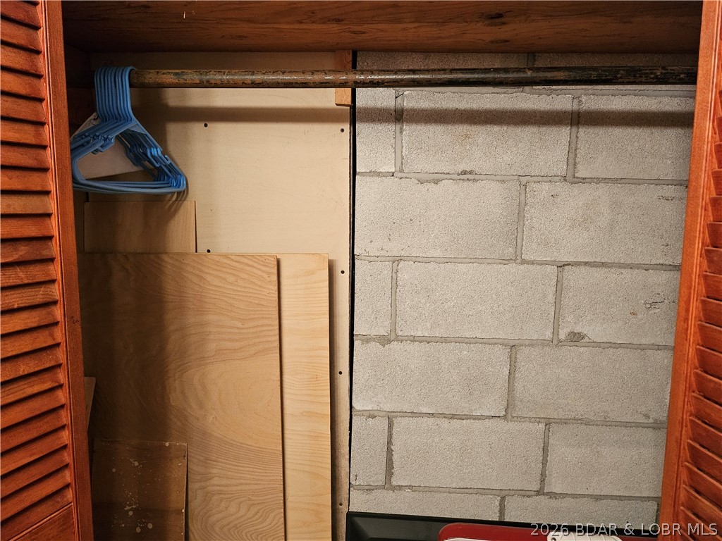 Golden Goose - Residential