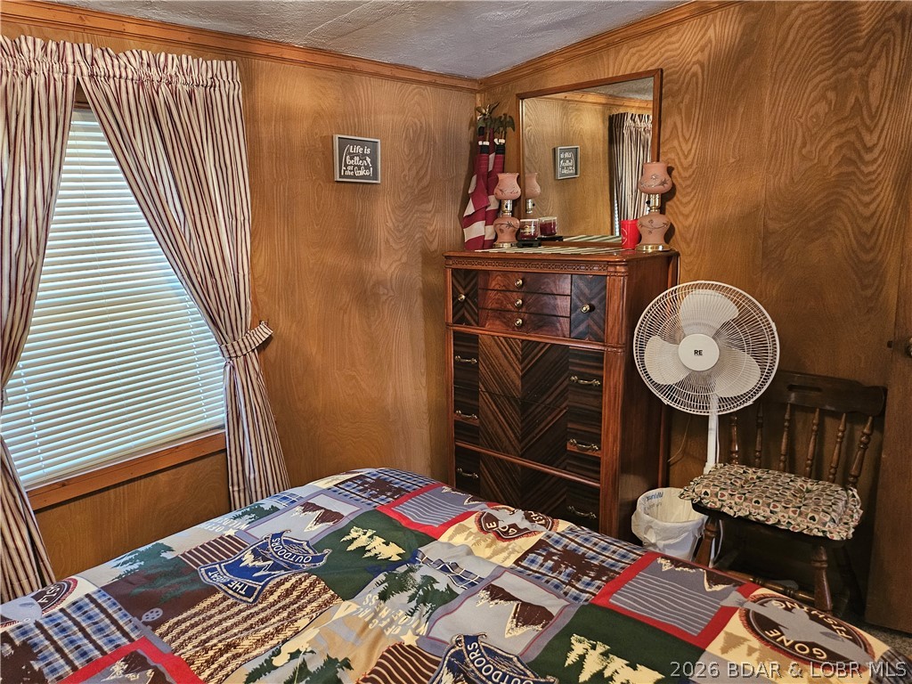 Golden Goose - Residential