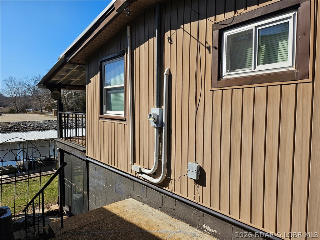 Golden Goose - Residential