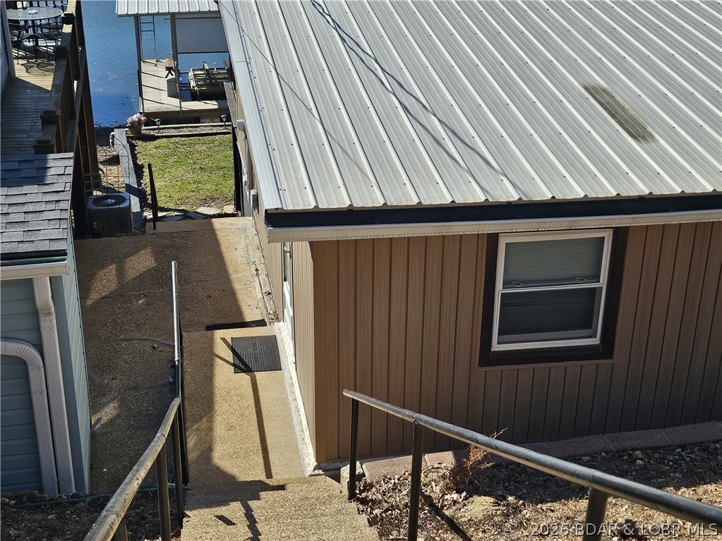 Golden Goose - Residential