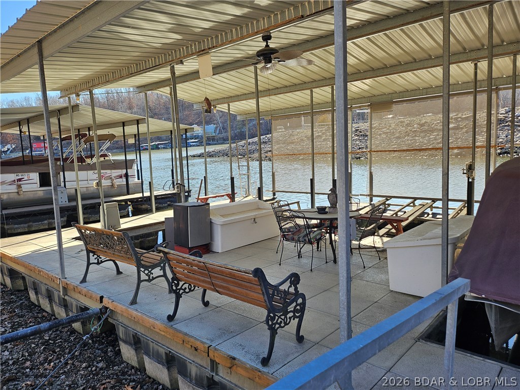 Golden Goose - Residential