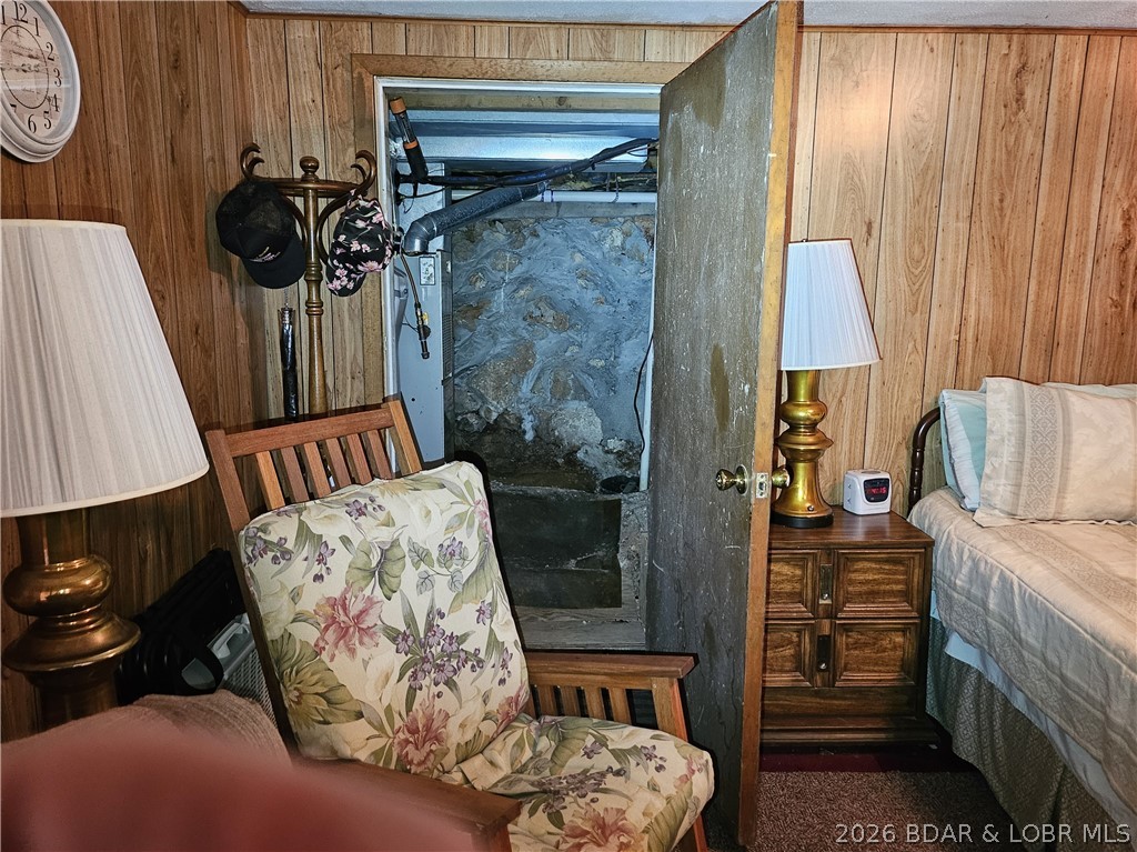 Golden Goose - Residential