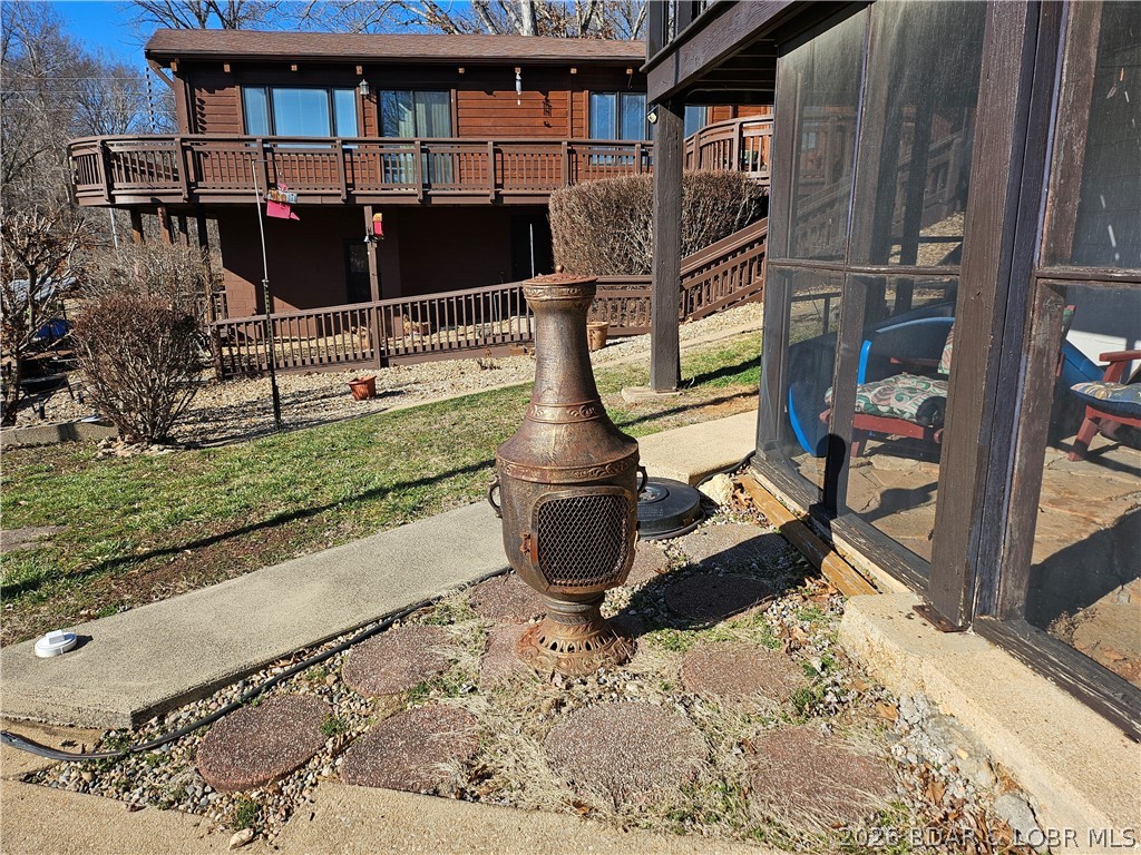 Golden Goose - Residential