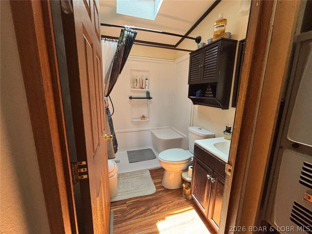 Johnsons Bay - Residential