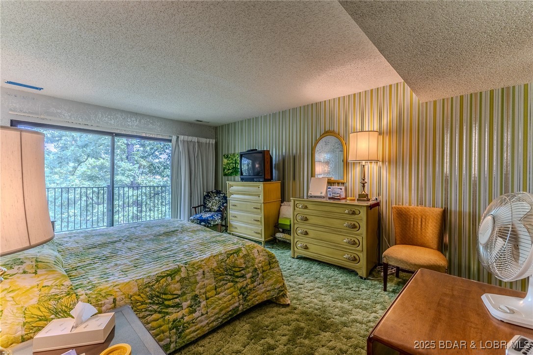 Waters Edge Condominium - Residential