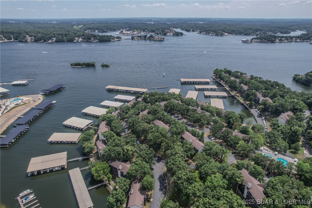 Waters Edge Condominium - Residential