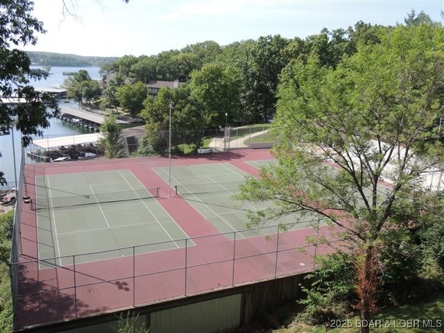 Waters Edge Condominium - Residential