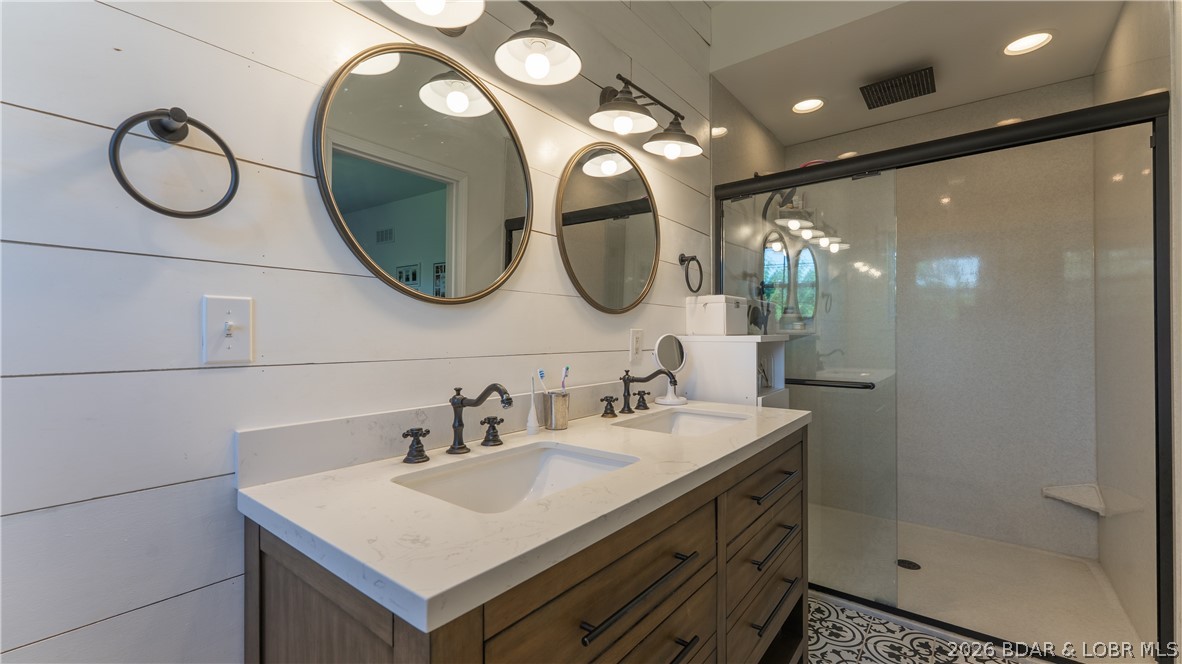 Falcon Hills - Residential