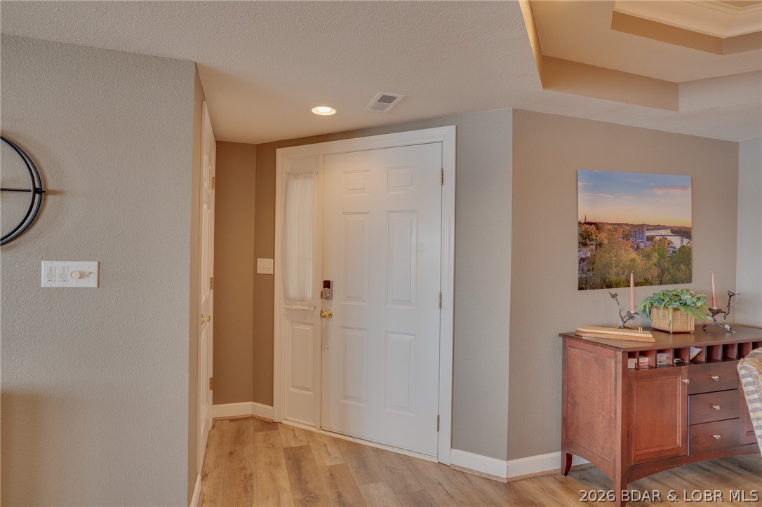 Lighthouse Pointe Condominium - Residential