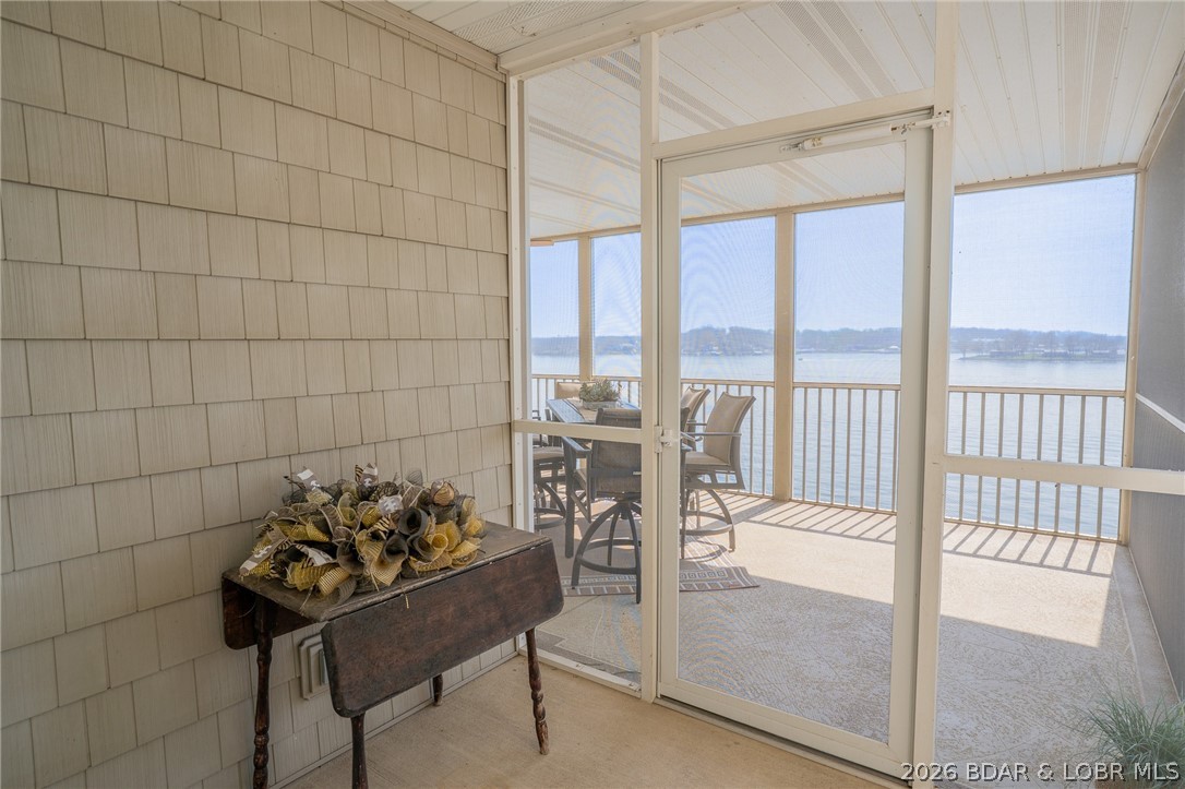 Lighthouse Pointe Condominium - Residential