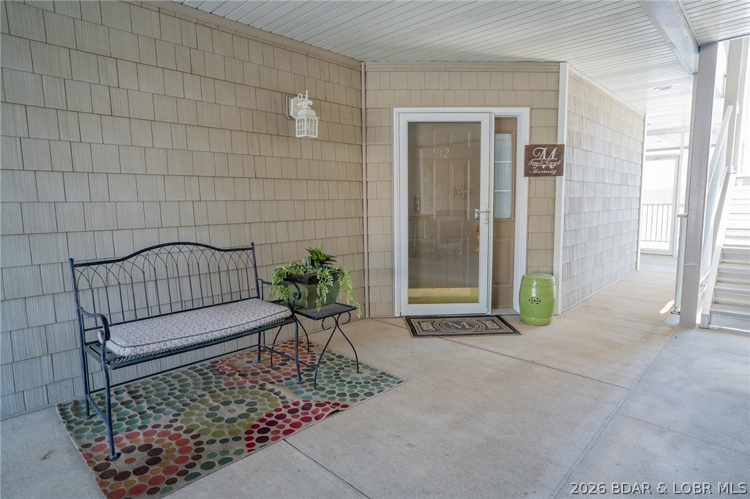 Lighthouse Pointe Condominium - Residential