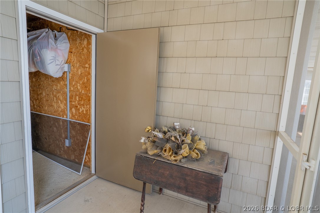 Lighthouse Pointe Condominium - Residential