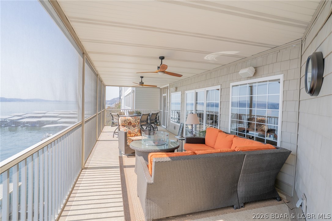 Lighthouse Pointe Condominium - Residential