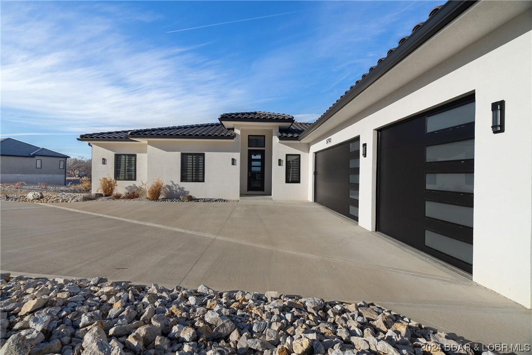 Osage Beach, Missouri 65065, United States, 4 Bedrooms Bedrooms, ,3 BathroomsBathrooms,Residential,Contingent,65080