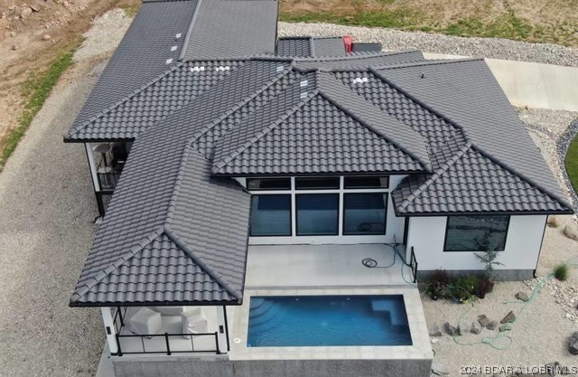 Osage Beach, Missouri 65065, United States, 4 Bedrooms Bedrooms, ,3 BathroomsBathrooms,Residential,Contingent,65080