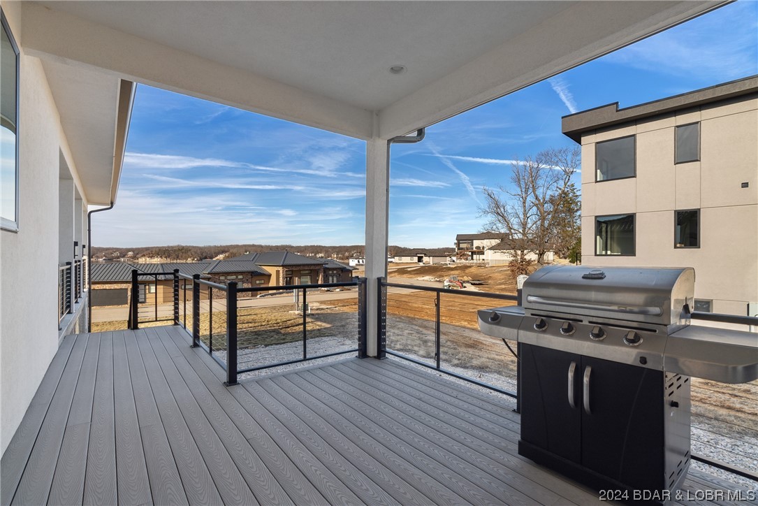 Osage Beach, Missouri 65065, United States, 4 Bedrooms Bedrooms, ,3 BathroomsBathrooms,Residential,Contingent,65080