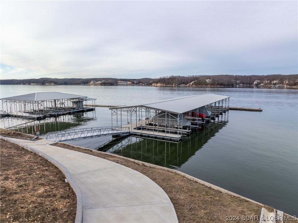 Osage Beach, Missouri 65065, United States, 4 Bedrooms Bedrooms, ,3 BathroomsBathrooms,Residential,Contingent,65080