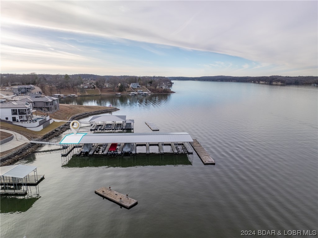 Osage Beach, Missouri 65065, United States, 4 Bedrooms Bedrooms, ,3 BathroomsBathrooms,Residential,Contingent,65080