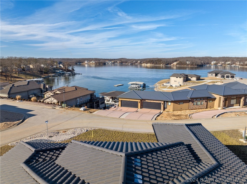 Osage Beach, Missouri 65065, United States, 4 Bedrooms Bedrooms, ,3 BathroomsBathrooms,Residential,Contingent,65080