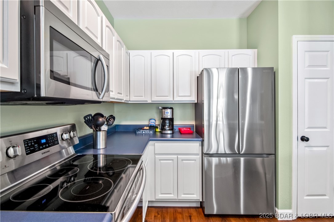 Lake Ozark, Missouri 65049, United States, 3 Bedrooms Bedrooms, ,2 BathroomsBathrooms,Residential,Active,111505