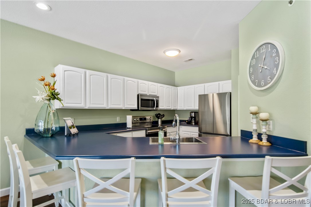 Lake Ozark, Missouri 65049, United States, 3 Bedrooms Bedrooms, ,2 BathroomsBathrooms,Residential,Active,111505