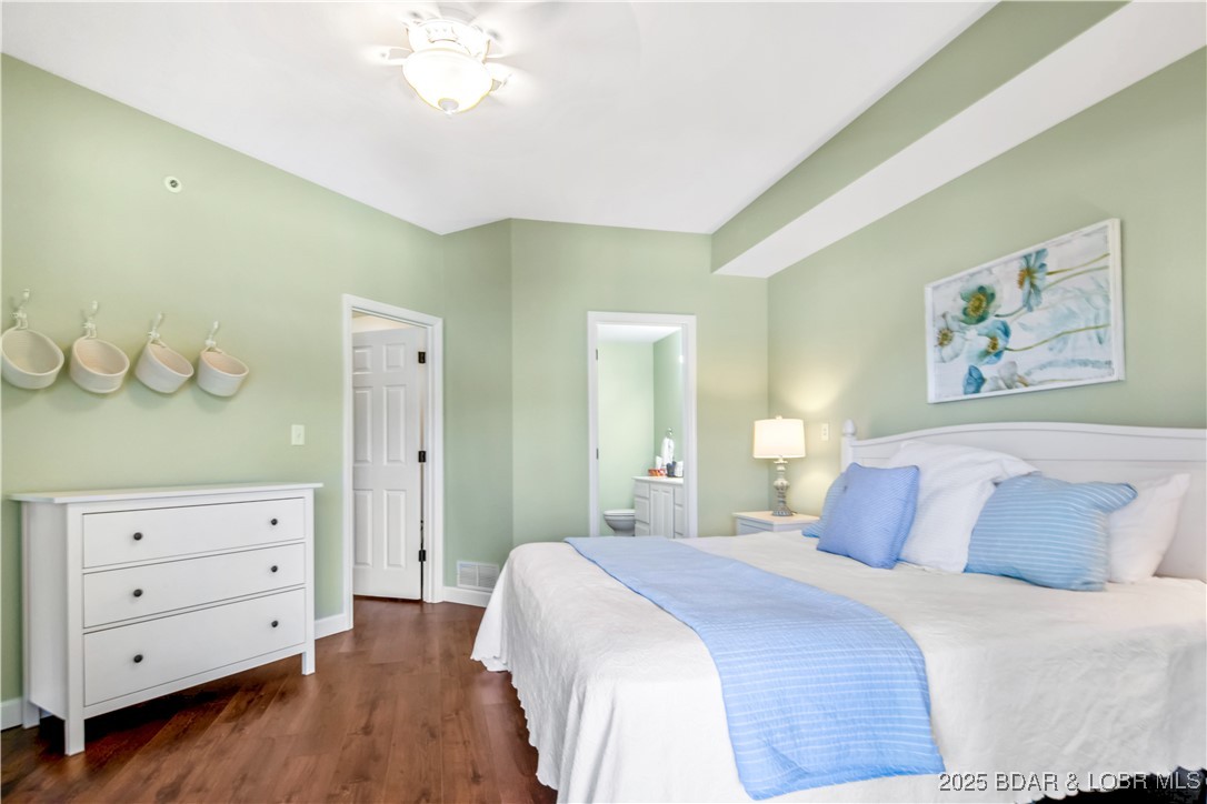 Lake Ozark, Missouri 65049, United States, 3 Bedrooms Bedrooms, ,2 BathroomsBathrooms,Residential,Active,111505