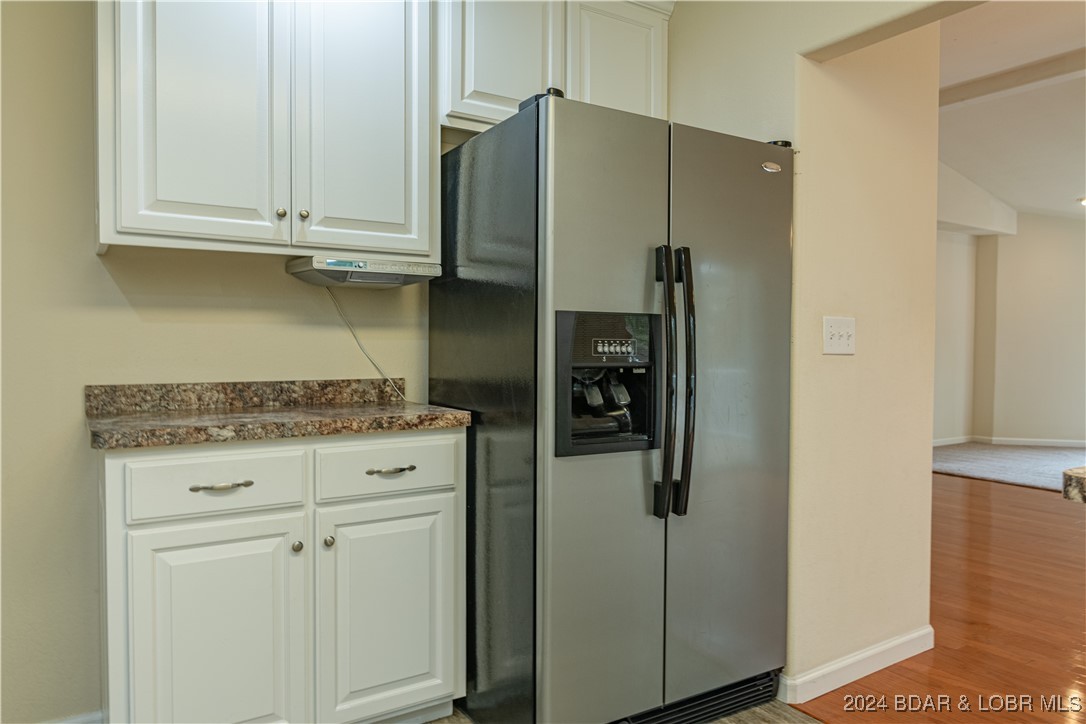 Four Seasons, Missouri 65049, United States, 4 Bedrooms Bedrooms, ,3 BathroomsBathrooms,Residential,Active,35078