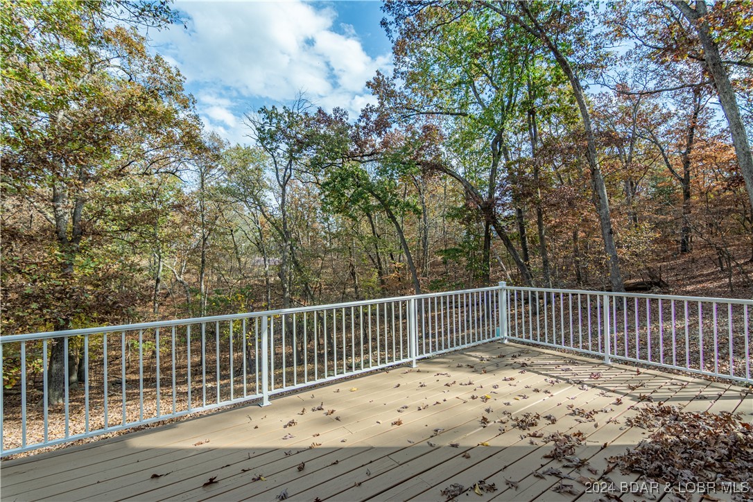 Four Seasons, Missouri 65049, United States, 4 Bedrooms Bedrooms, ,3 BathroomsBathrooms,Residential,Active,35078