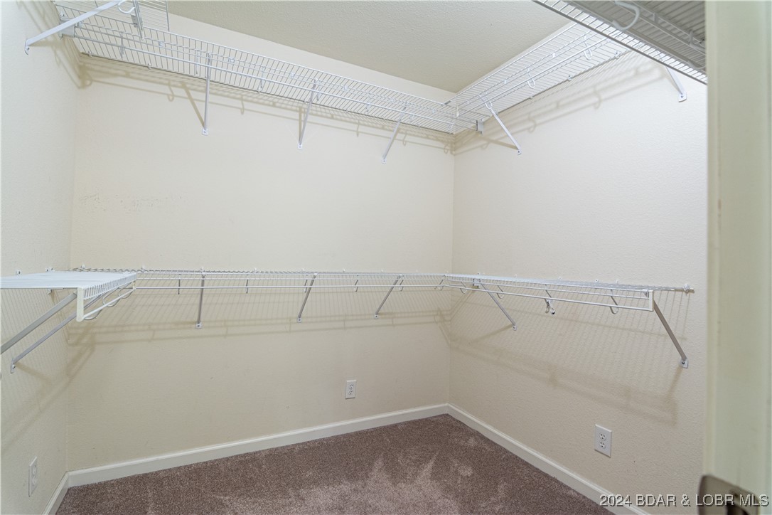 Four Seasons, Missouri 65049, United States, 4 Bedrooms Bedrooms, ,3 BathroomsBathrooms,Residential,Active,35078