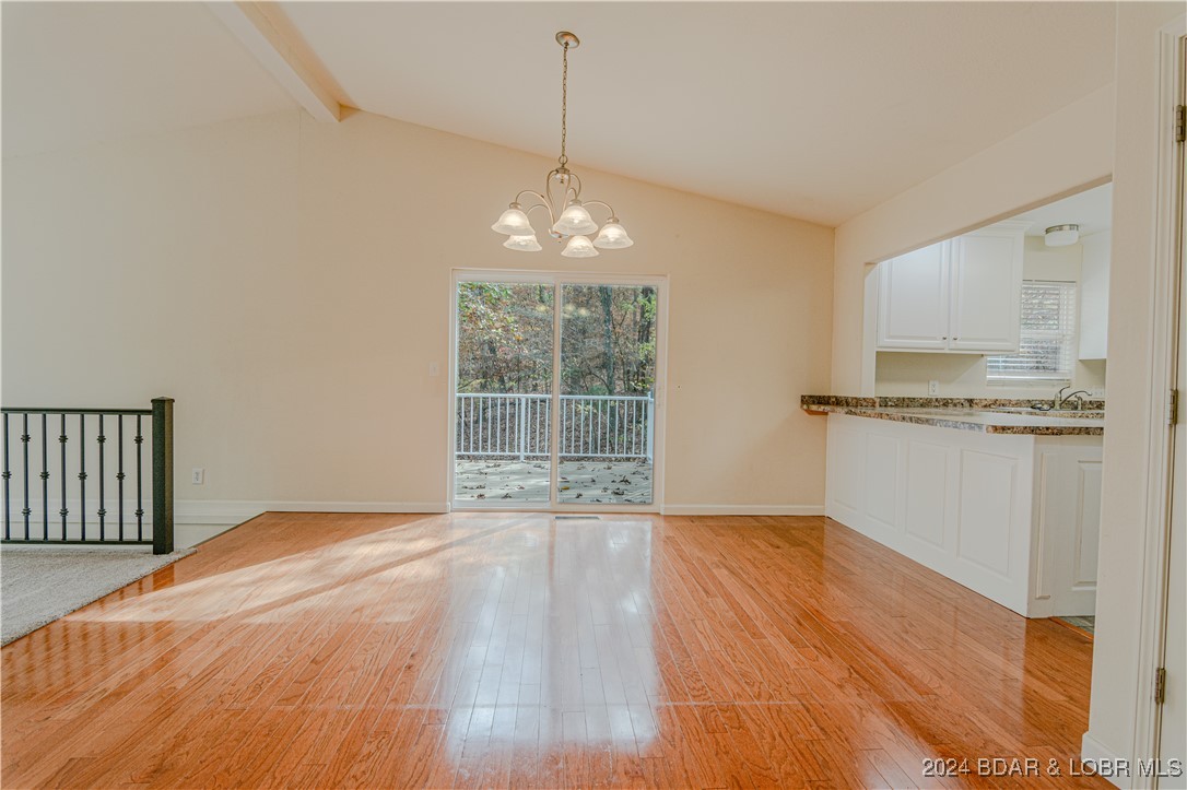 Four Seasons, Missouri 65049, United States, 4 Bedrooms Bedrooms, ,3 BathroomsBathrooms,Residential,Active,35078