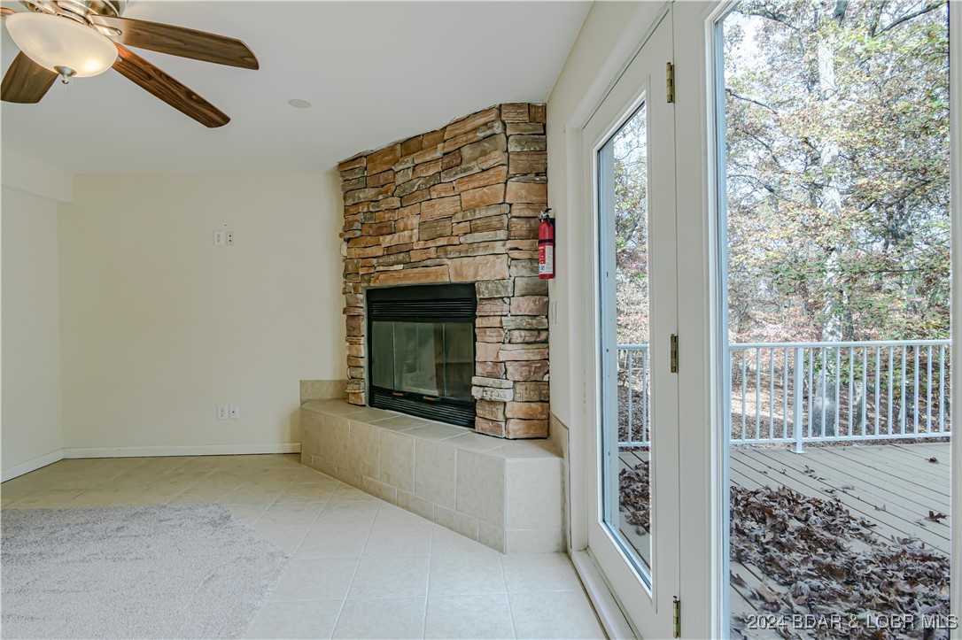 Four Seasons, Missouri 65049, United States, 4 Bedrooms Bedrooms, ,3 BathroomsBathrooms,Residential,Active,35078