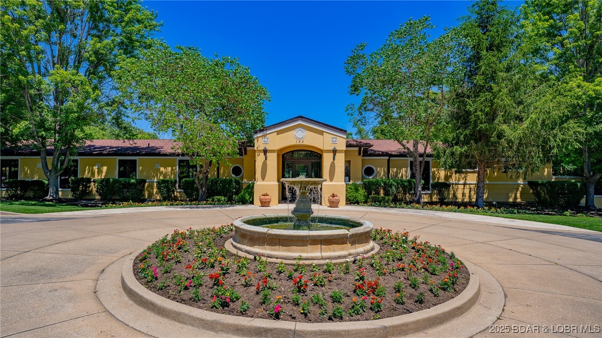 Private Quarters at Porto Cima - Residential