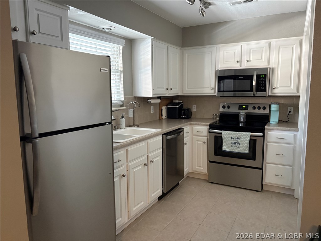 Lighthouse Landing Condominium - Residential