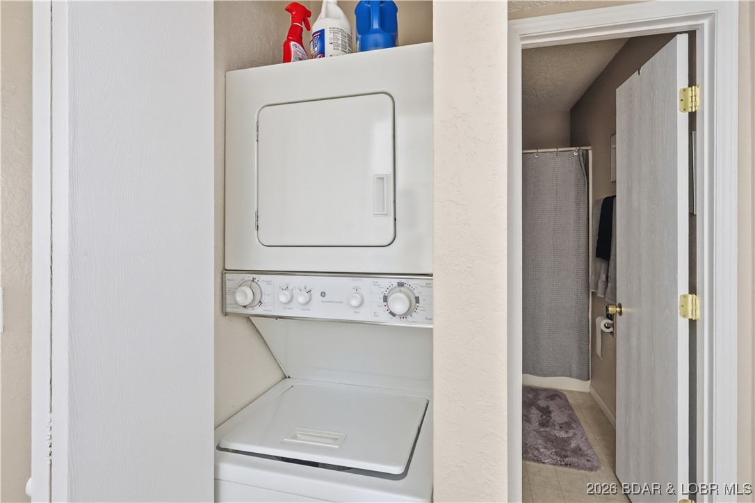 Southwood Shores Condominium - Residential