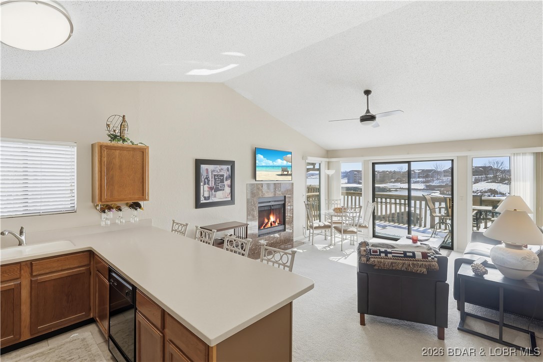 Southwood Shores Condominium - Residential