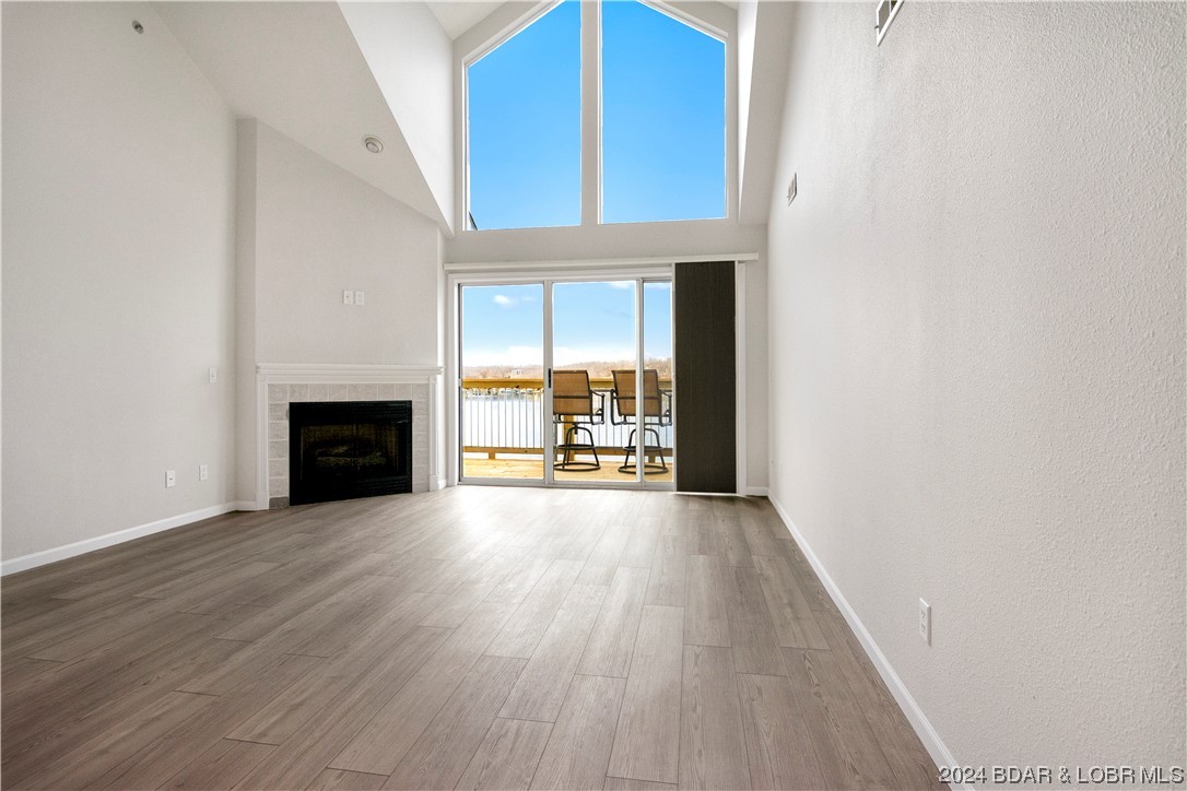 Osage Beach, Missouri 65065, United States, 4 Bedrooms Bedrooms, ,3 BathroomsBathrooms,Residential,Contingent,65541