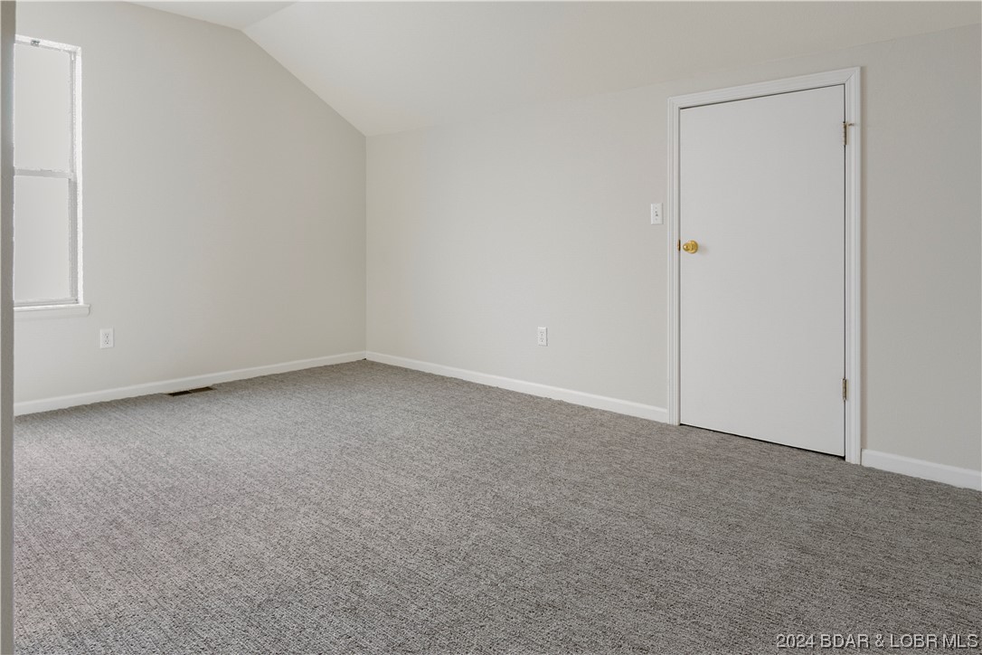 Osage Beach, Missouri 65065, United States, 4 Bedrooms Bedrooms, ,3 BathroomsBathrooms,Residential,Contingent,65541