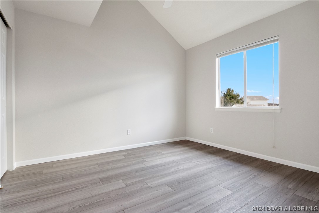 Osage Beach, Missouri 65065, United States, 4 Bedrooms Bedrooms, ,3 BathroomsBathrooms,Residential,Contingent,65541