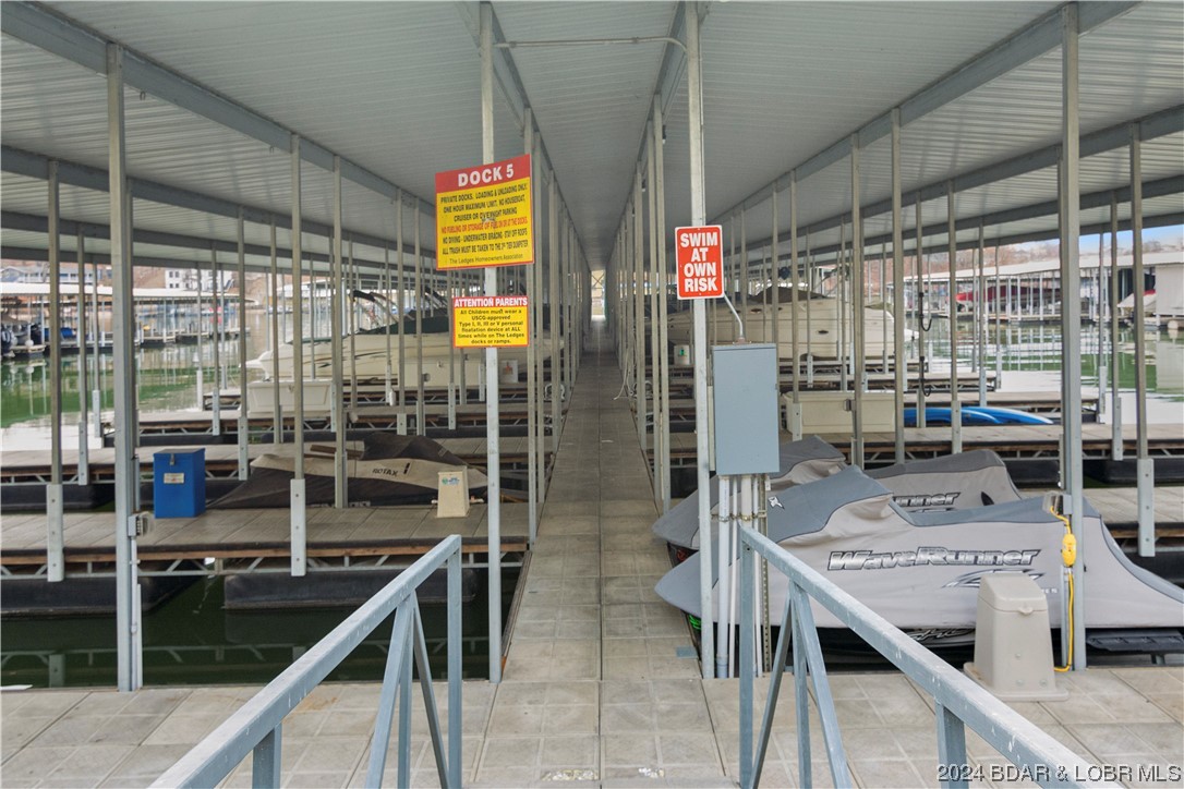 Osage Beach, Missouri 65065, United States, 4 Bedrooms Bedrooms, ,3 BathroomsBathrooms,Residential,Contingent,65541